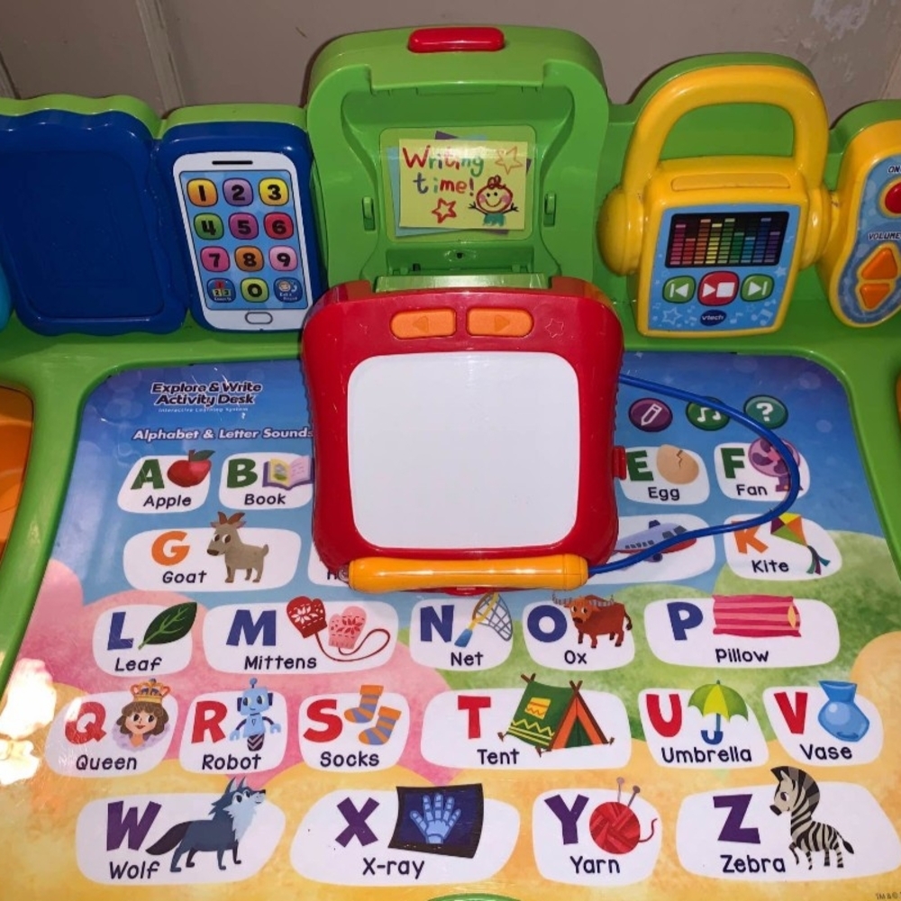 Interactive Learning Desk for Kids - Picture 3 of 8